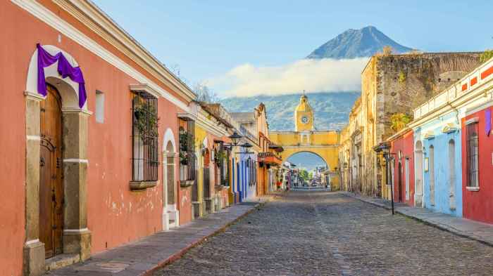 Guatemala antigua 2009 file wikipedia la city guatemalan cruz cross history cerro hill america guatamala mountains description popular mirador turismo